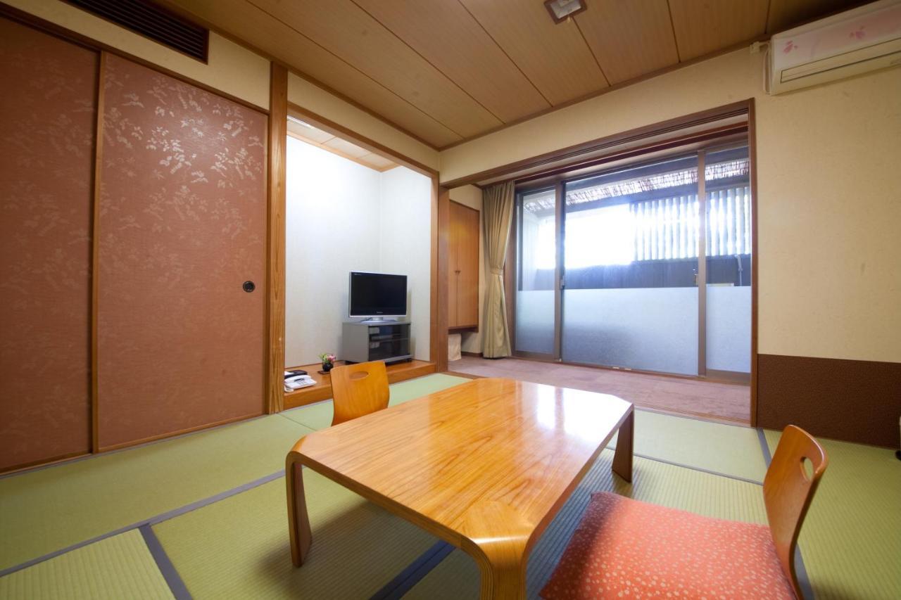 3⋆ ZEKKEI NO YADO SAKURATEI ≡ Beppu, Japan ≡ Lowest Booking Rates For ...